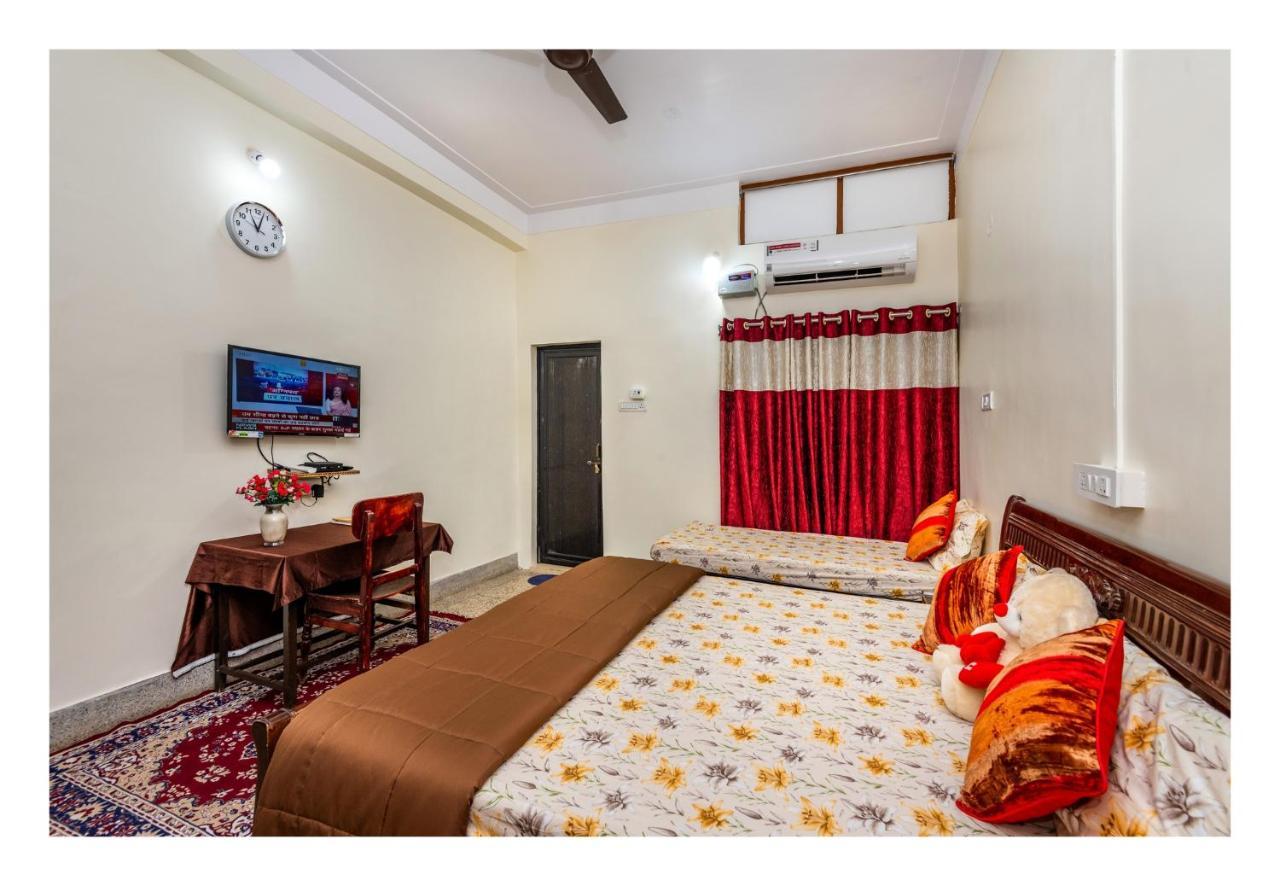 Jaiswal Homestay Jabalpur Extérieur photo