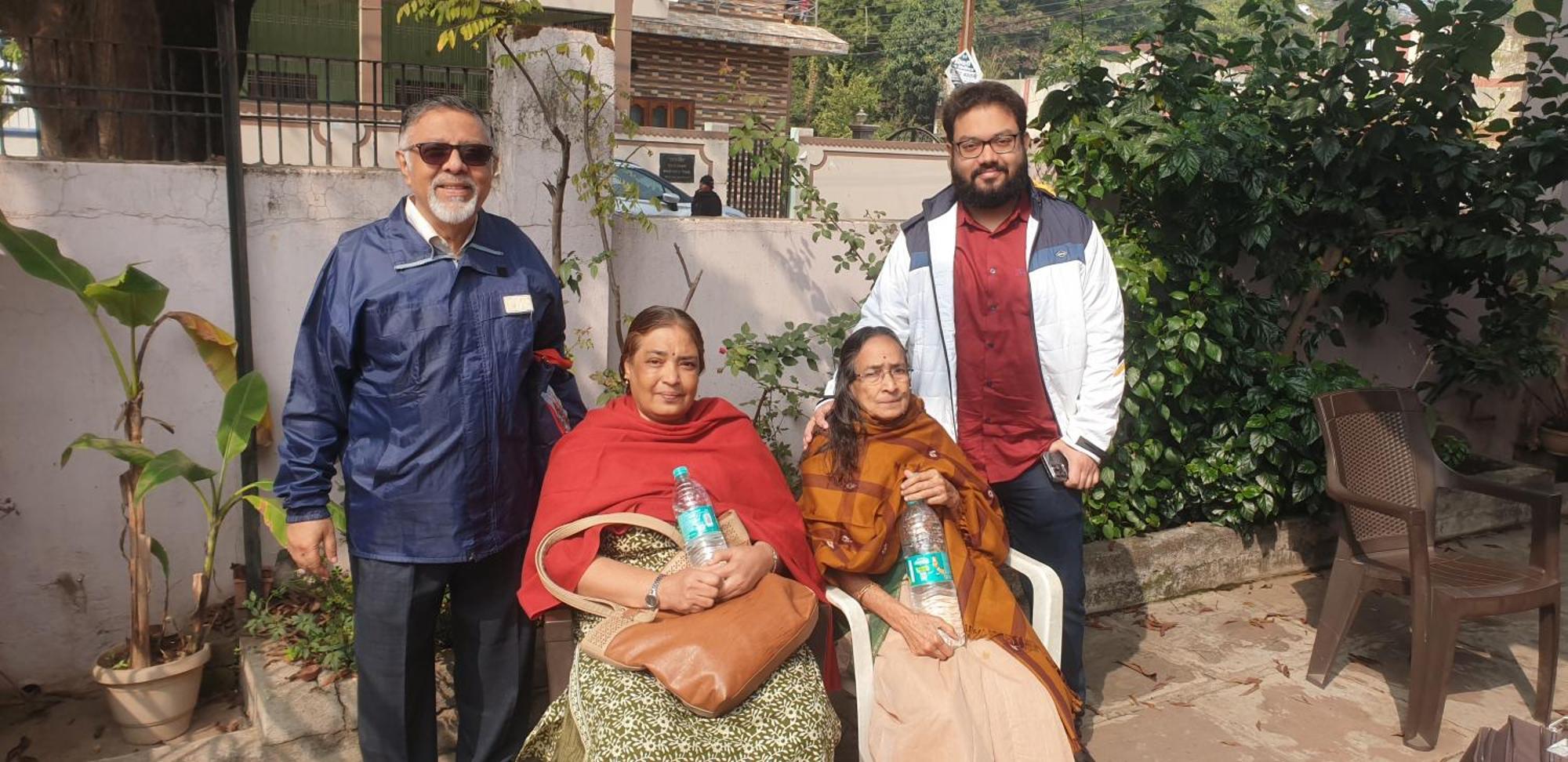 Jaiswal Homestay Jabalpur Extérieur photo