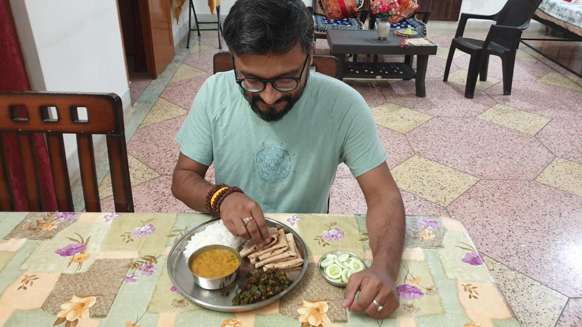 Jaiswal Homestay Jabalpur Extérieur photo